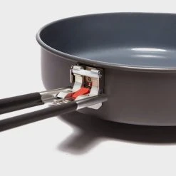MSR Windburner Skillet 8 MSR Windburner Skillet -BioLite Shop go 046743 b