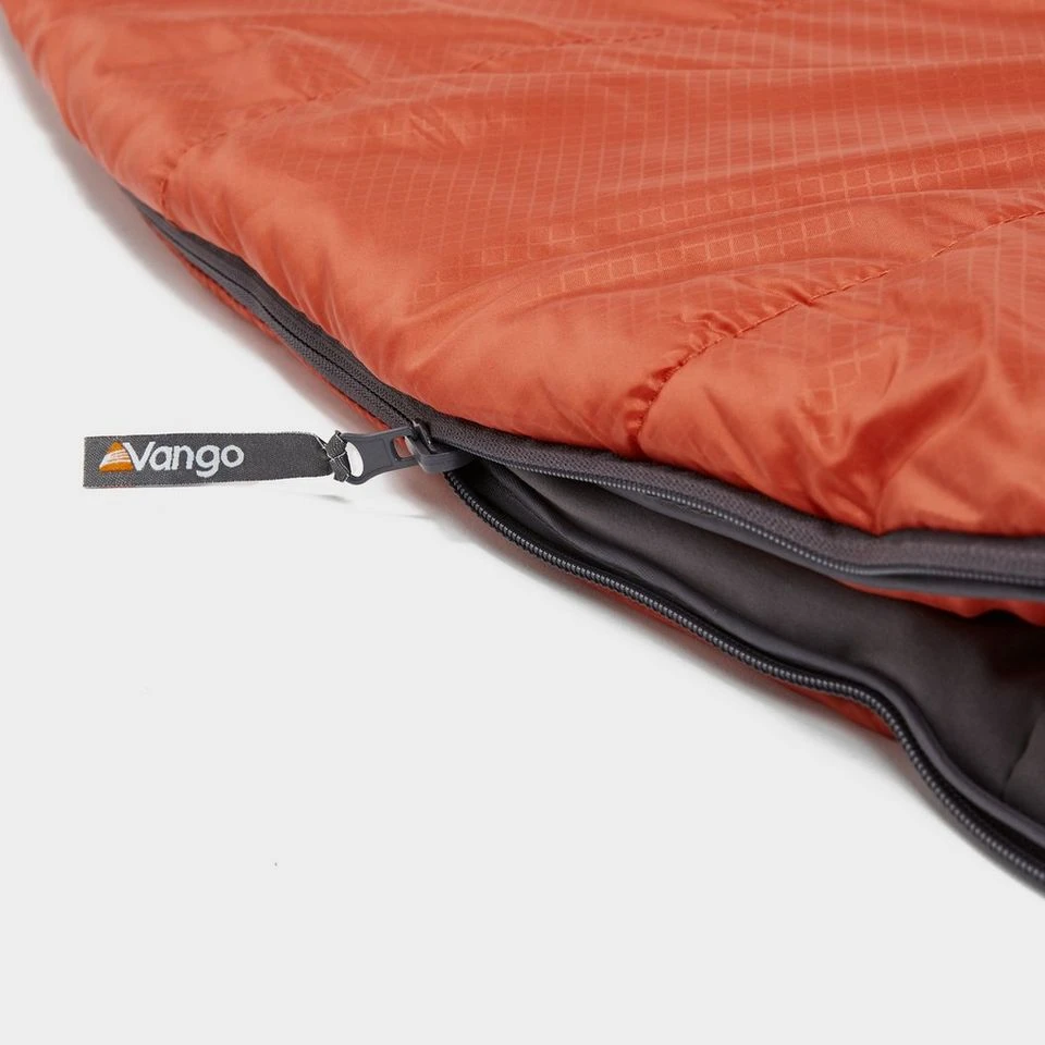 Vango Nitestar Alpha 225 Sleeping Bag 8 Vango Nitestar Alpha 225 Sleeping Bag - Image 6